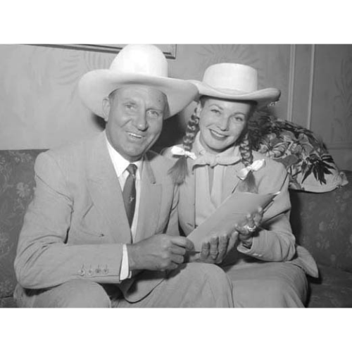 Annie Oakley (1953) – Classic western TV show – 72 episodes on USB